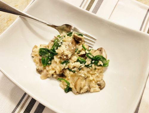 10-Minute Instant Pot Mushroom & Spinach Risotto – Recipe!