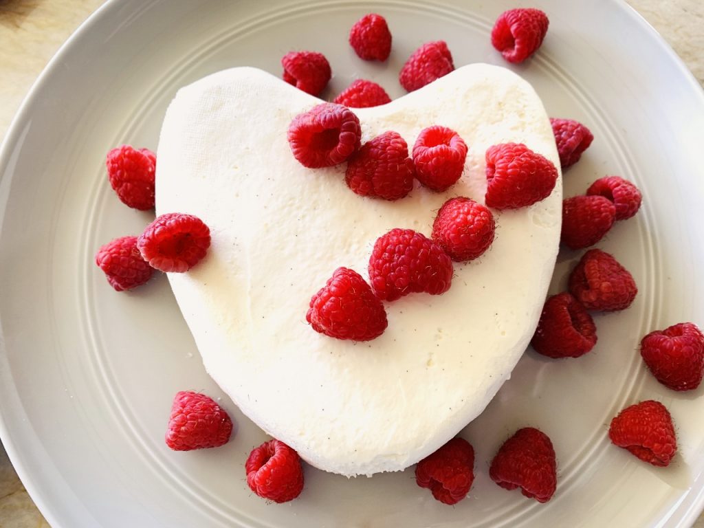 Coeur a la Creme with Raspberries & Chocolate Sauce Recipe! Live