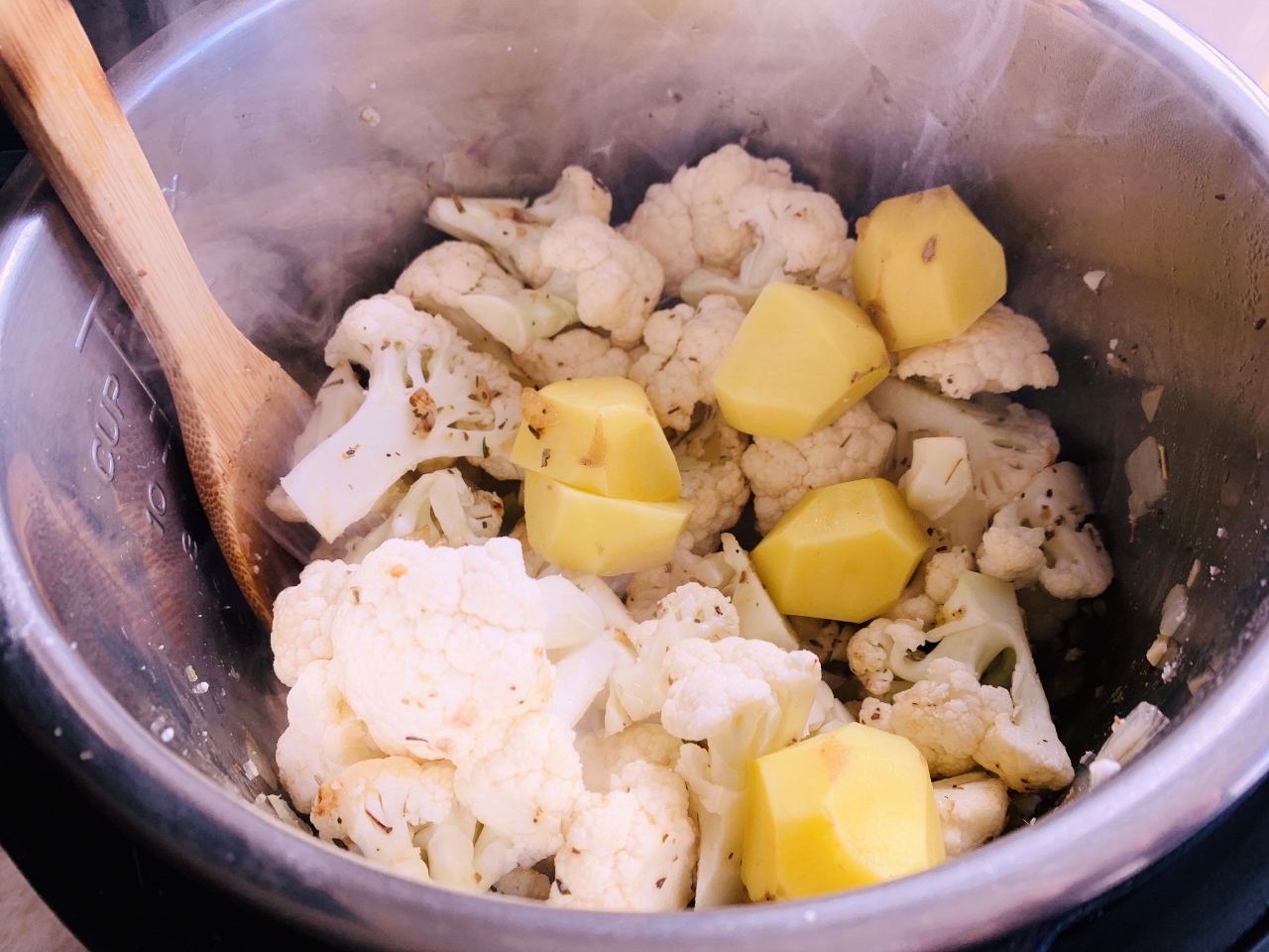 Instant Pot Creamy Cauliflower Chowder – Recipe! Image 3
