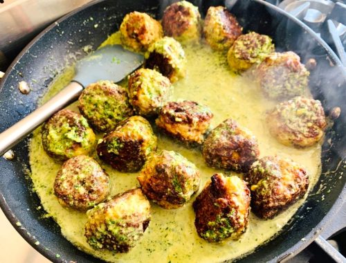 Turkey Meatballs with Creamy Arugula Pesto Sauce – Recipe!