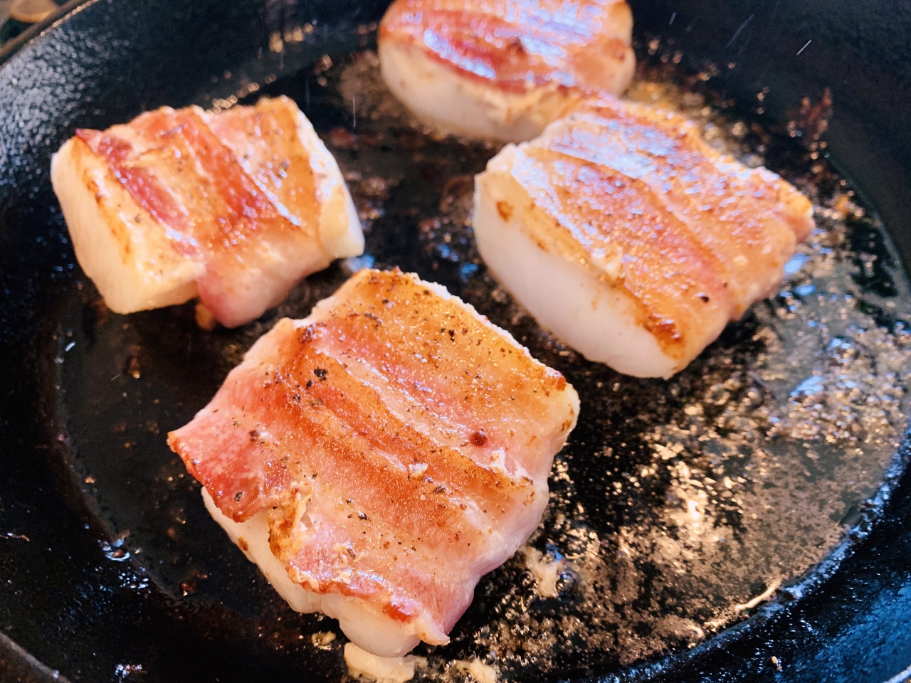 Skillet Bacon-Wrapped Cod with Zucchini & Tomatoes – Recipe! Image 4
