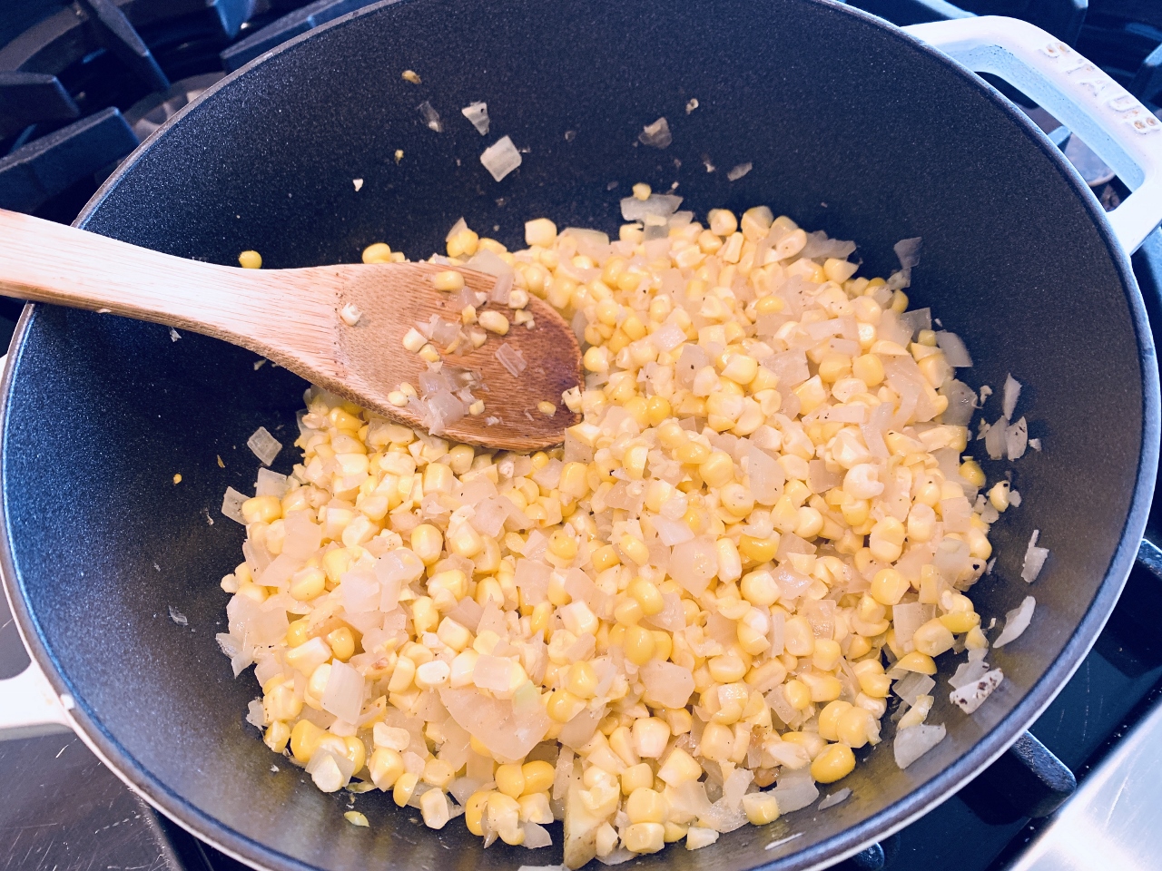 Dairy-Free Sweet Corn & Shrimp Chowder – Recipe! Image 3