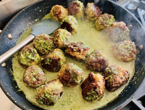 Turkey Meatballs with Creamy Arugula Pesto Sauce – Recipe!