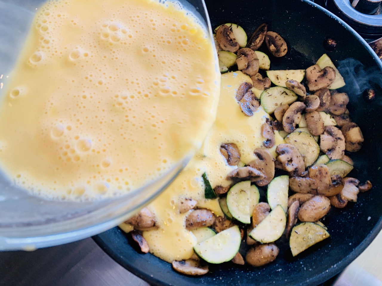 Zucchini, Mushroom & Cheddar Frittata – Recipe! Image 4