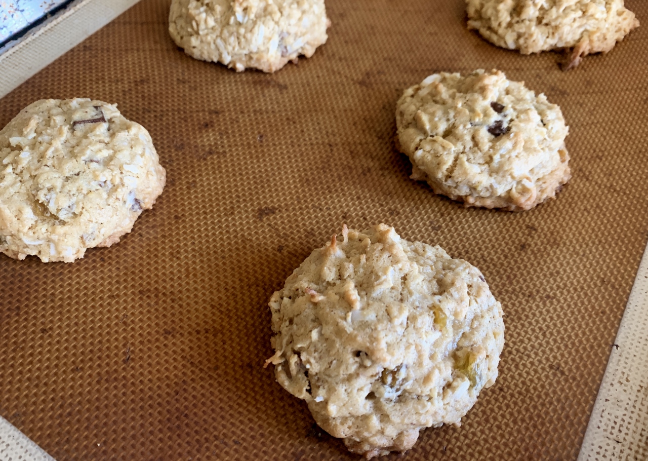 Oatmeal Kitchen Sink Cookies – Recipe! Image 5