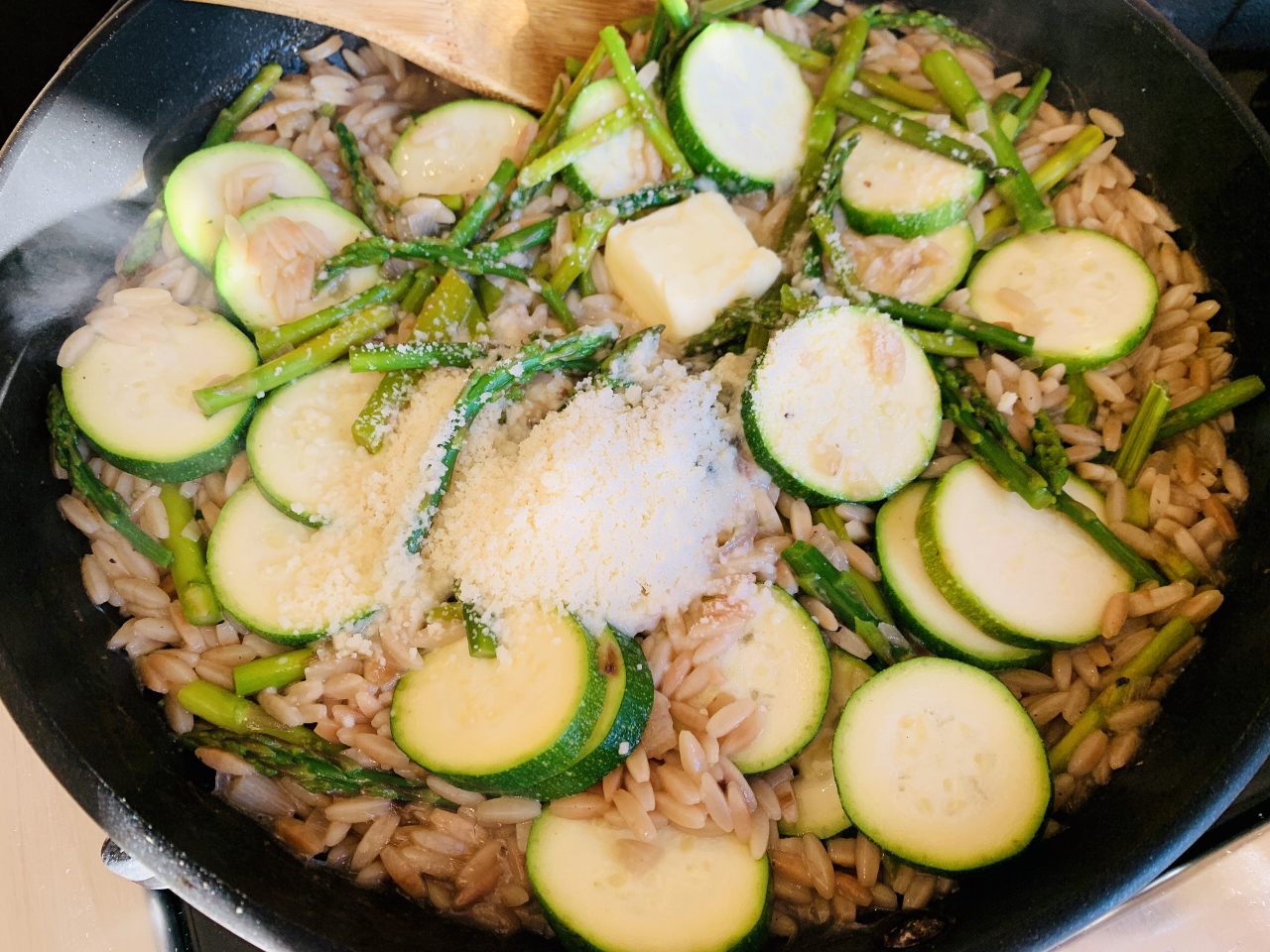 Skillet Orzo with Asparagus & Zucchini – Recipe! Image 4