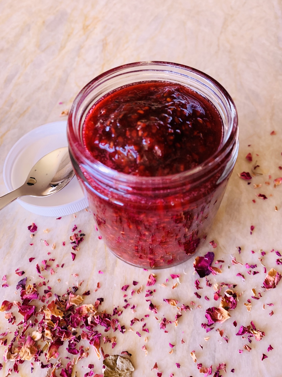 Strawberry-Rose Refrigerator Jam – Recipe! Image 2