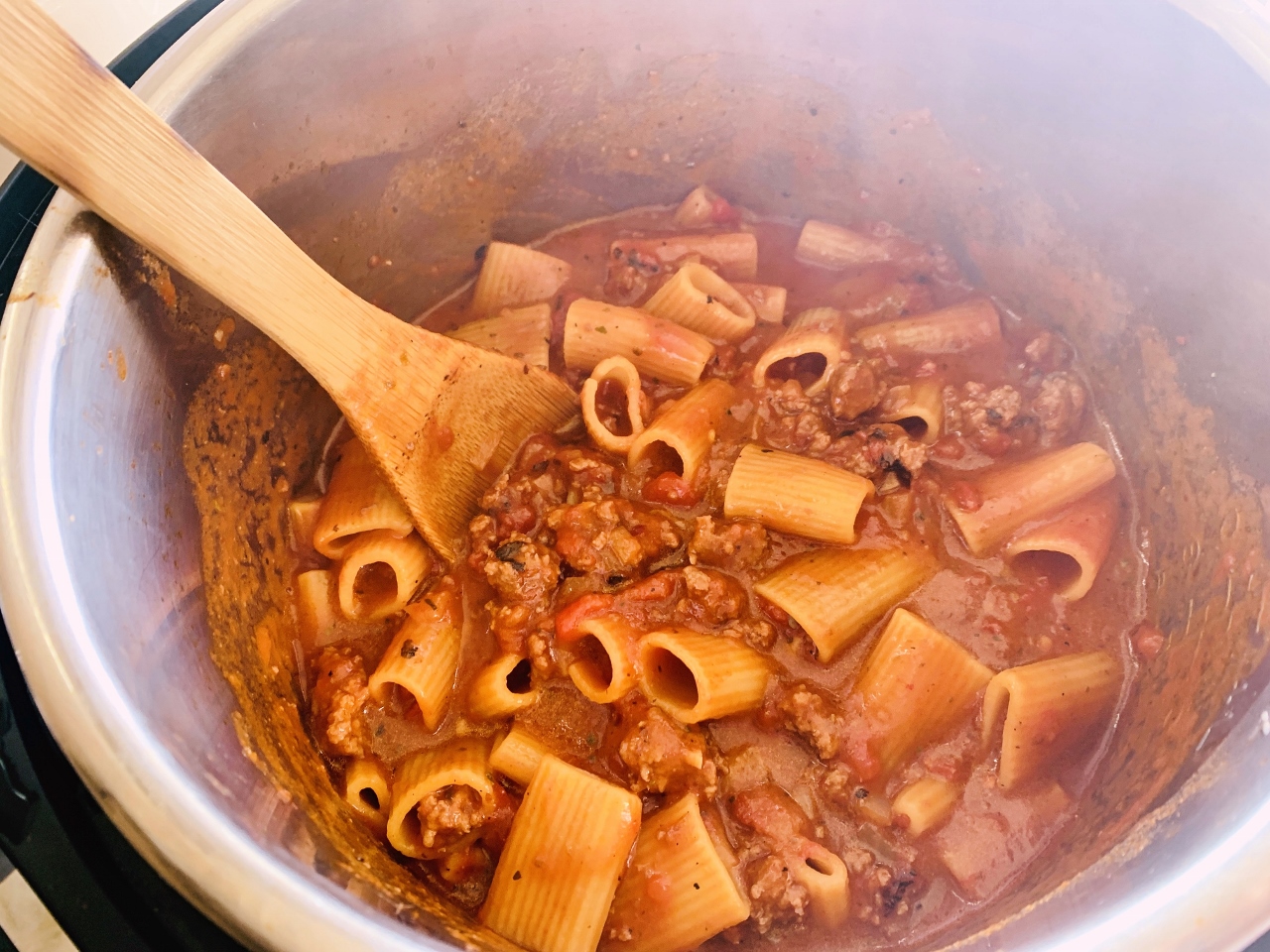 10-Minute Instant Pot Beef Rigatoni – Recipe! Image 5