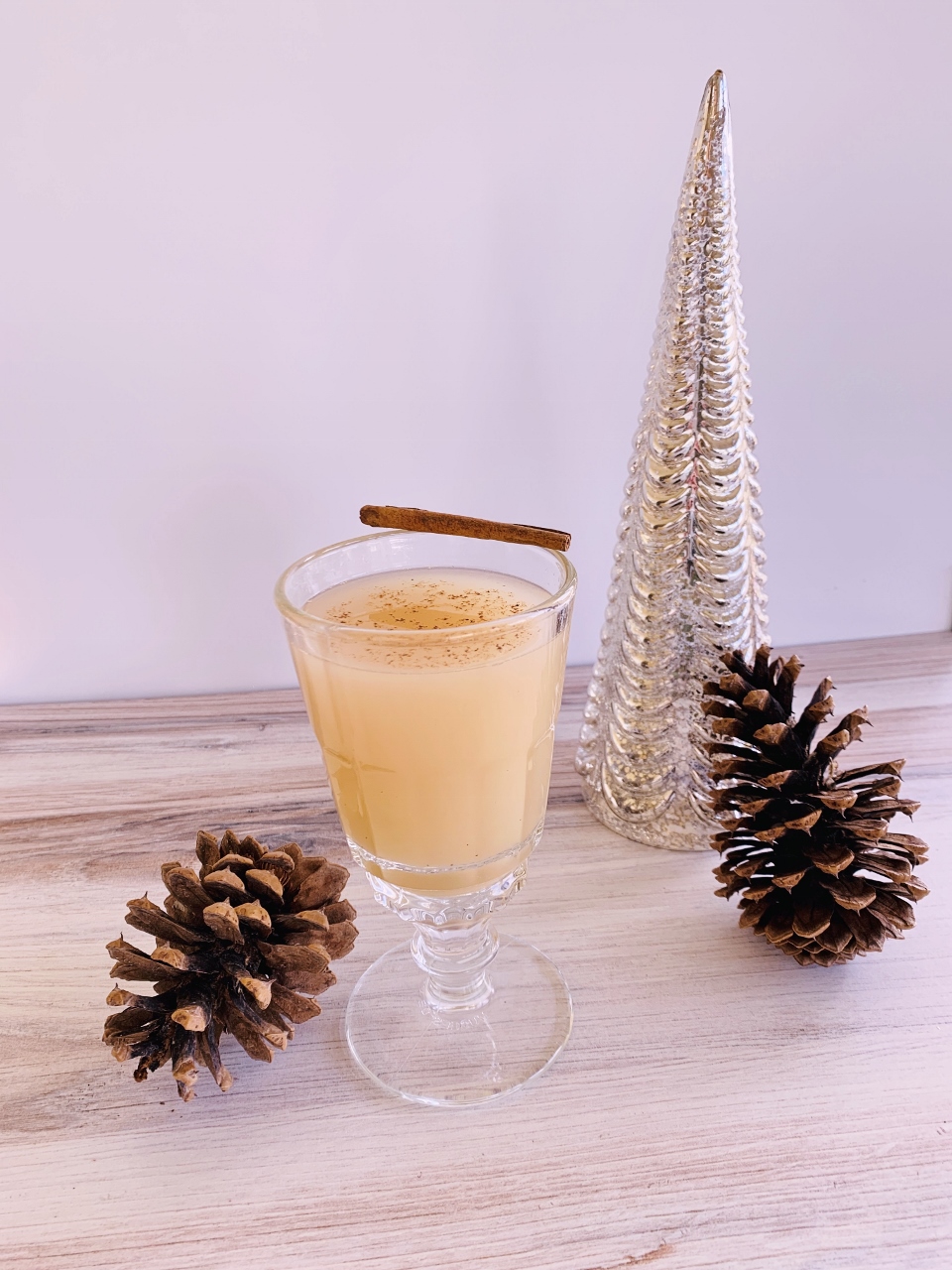 4 Holiday Cocktail Recipes to Bring Good Cheer! Image 1