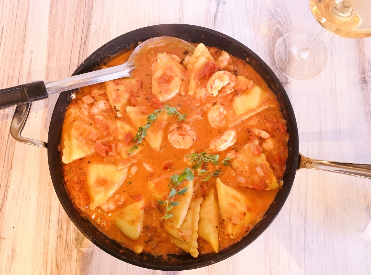 Cheese Ravioli with Shrimp in Pink Sauce – Recipe! Image 2