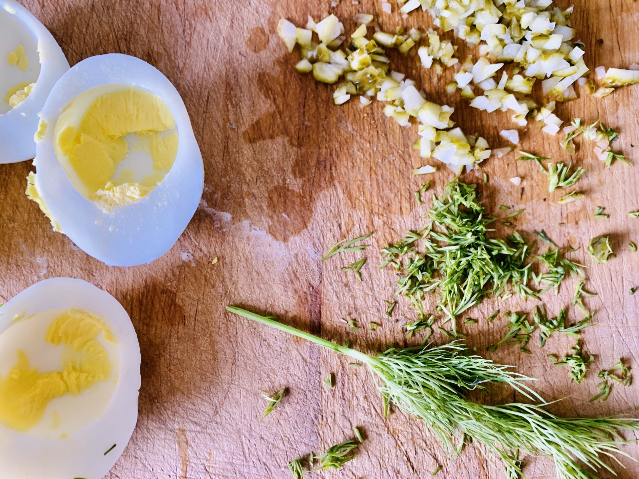 Dilly Deviled Eggs – Recipe! Image 4