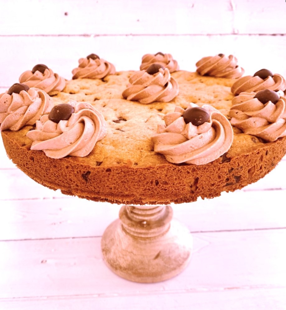 Chocolate Chip Cookie Cake with Nutella Buttercream – Recipe! Image 1