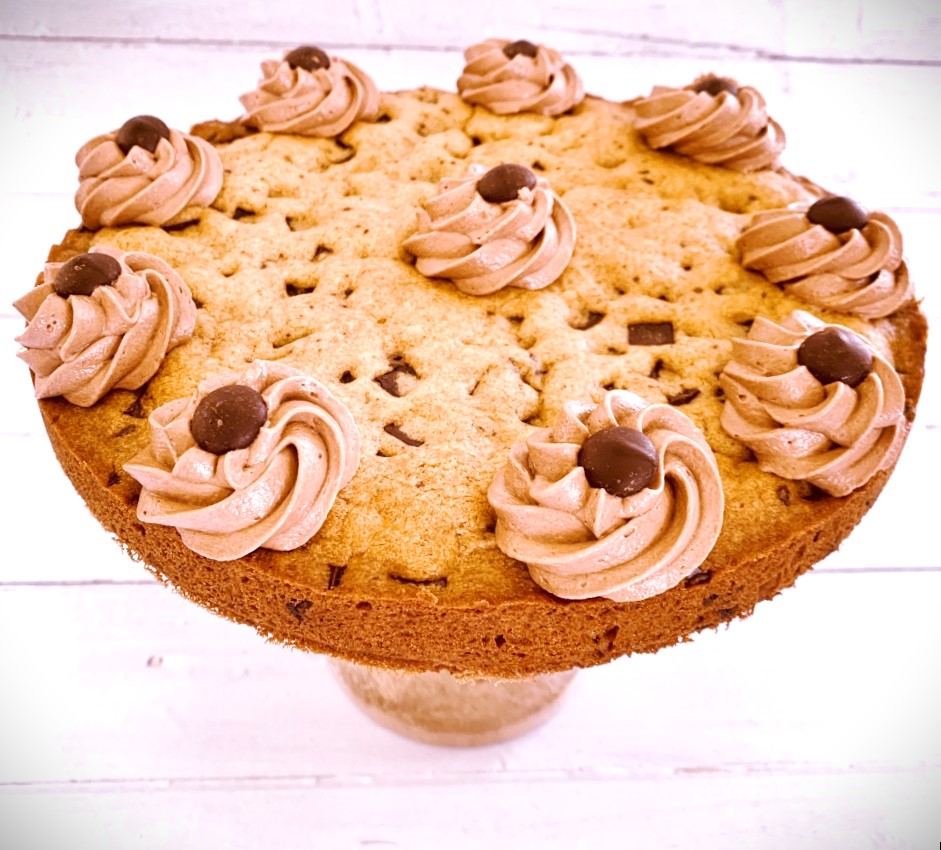 Chocolate Chip Cookie Cake with Nutella Buttercream – Recipe! Image 2