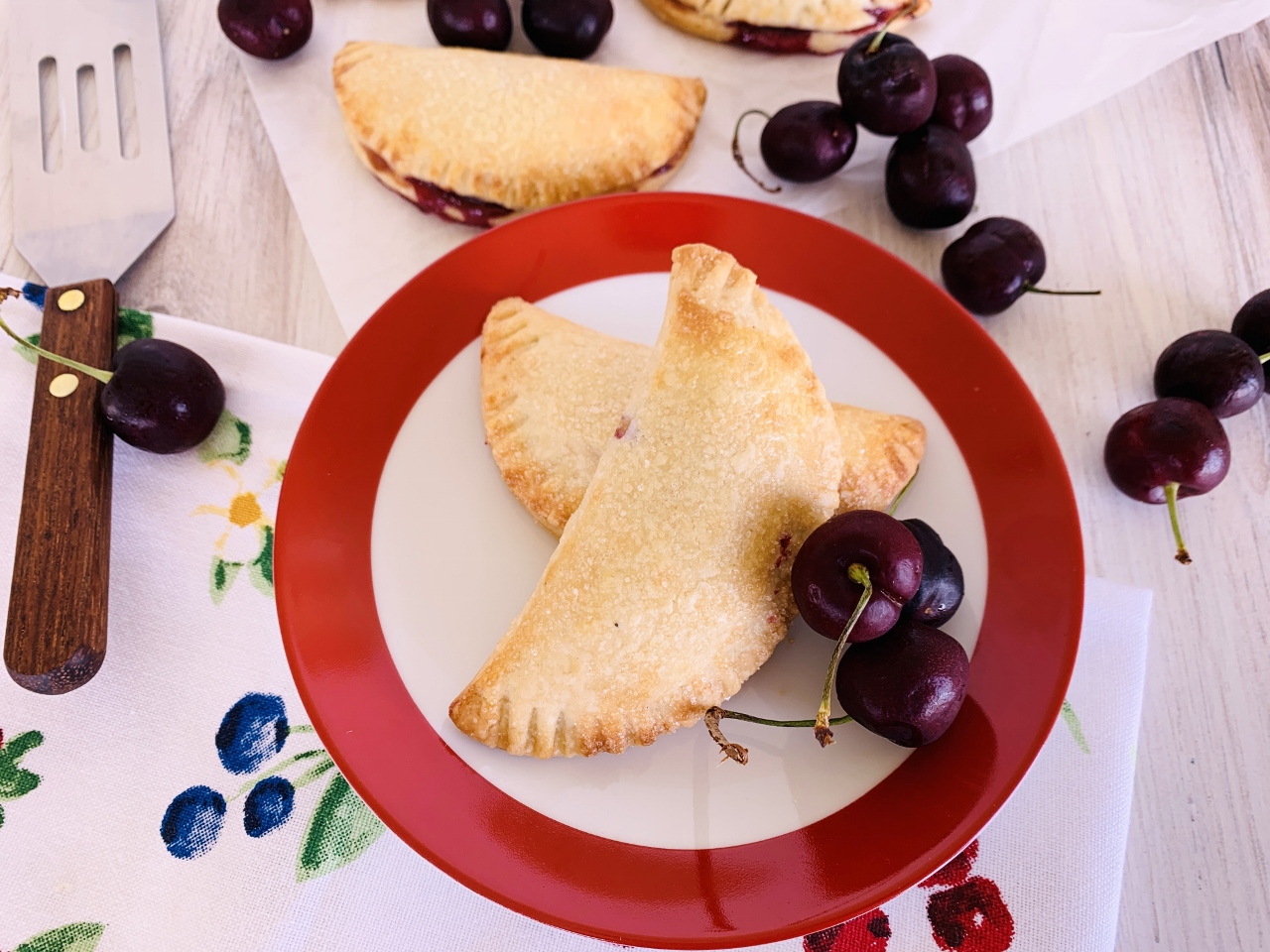Mini Cherry Hand Pies – Recipe! Image 4