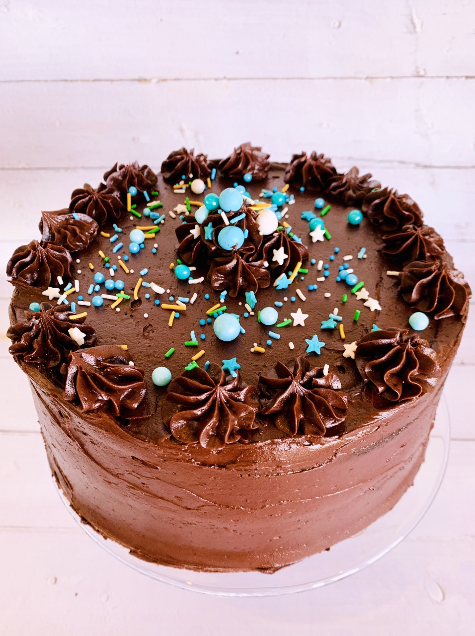Super Moist Chocolate Cake – Recipe! Image 2