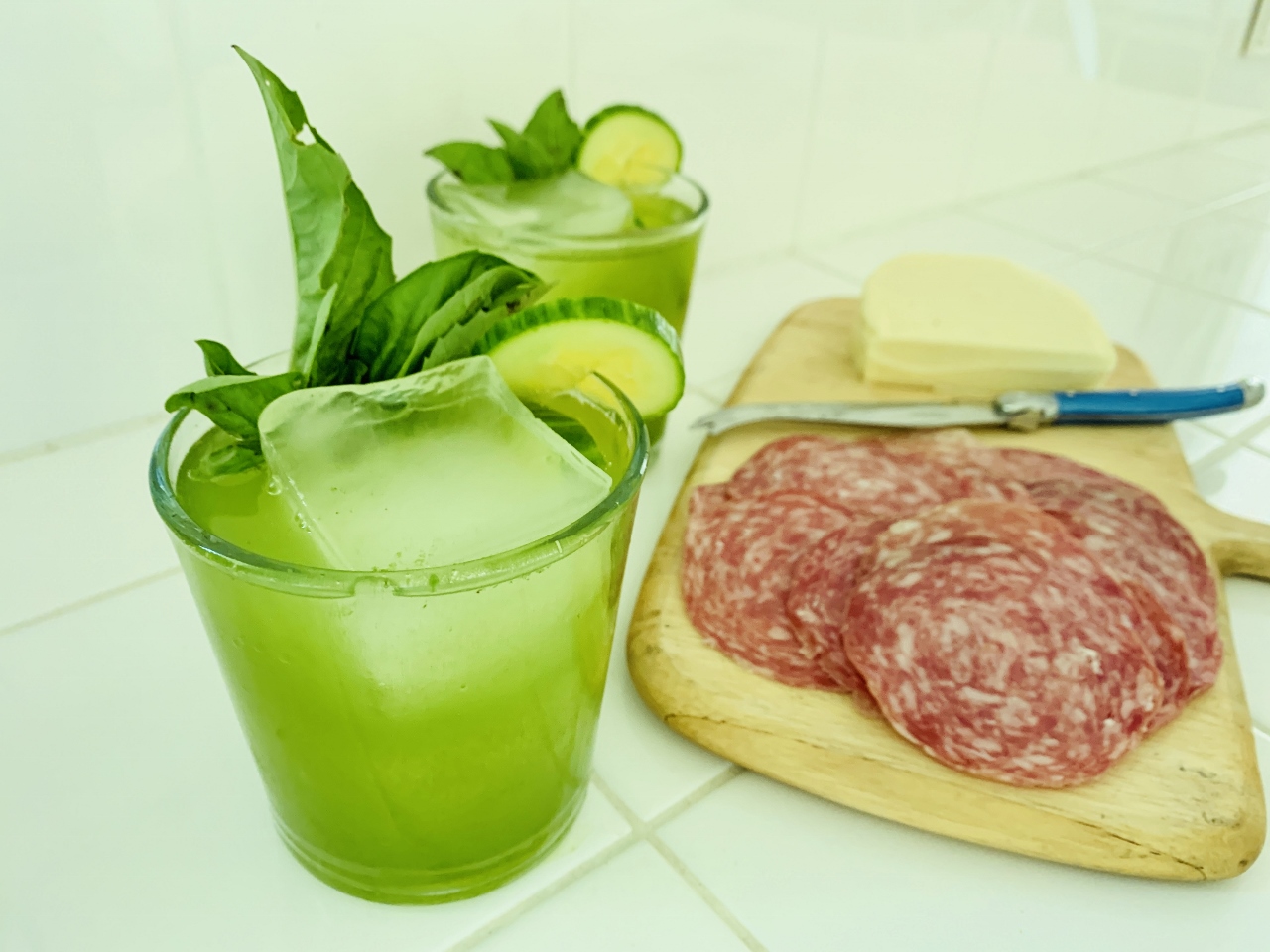 Basil Cucumber Gin & Tonic – Recipe! Image 5