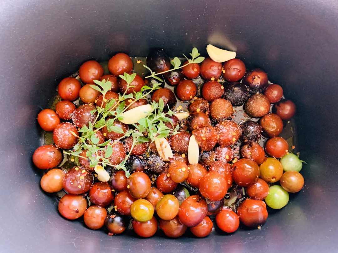 SlowCooker Tomato Confit Recipe! Live. Love. Laugh. Food.