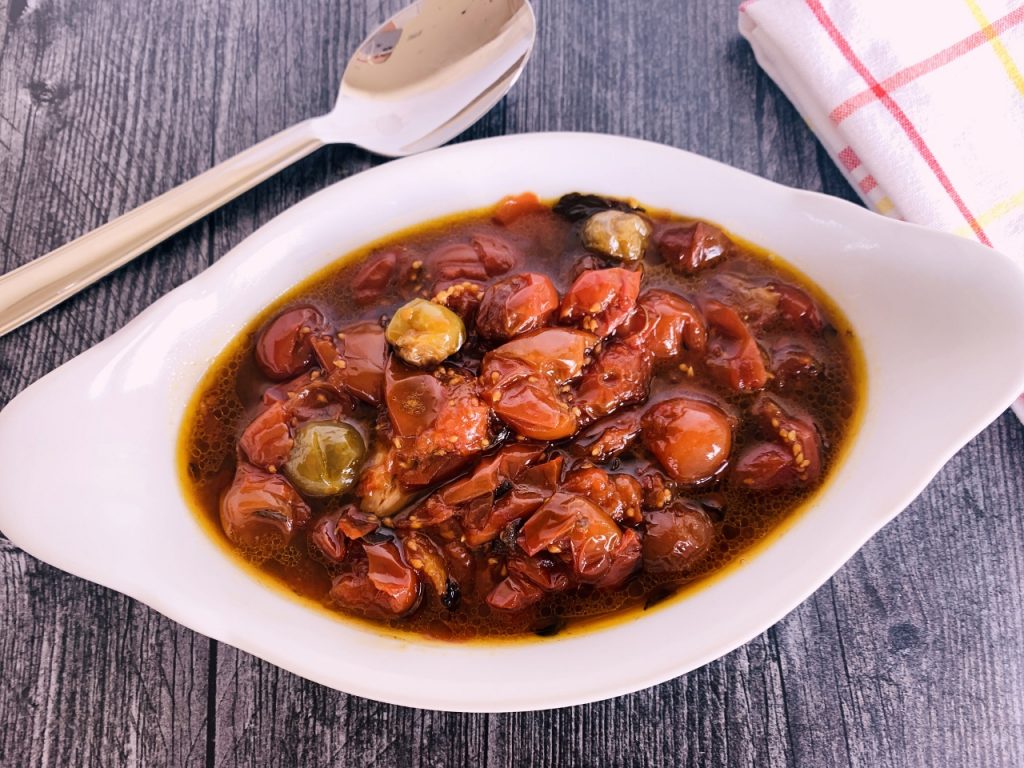 SlowCooker Tomato Confit Recipe! Live. Love. Laugh. Food.