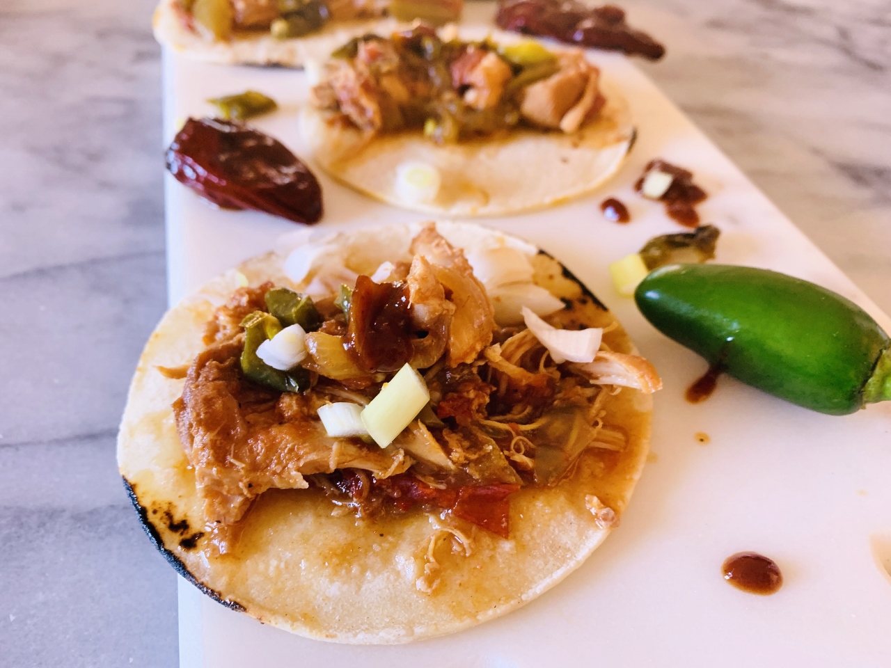 Slow-Cooker Chipotle Chicken Fajita Street Tacos – Recipe! Image 2