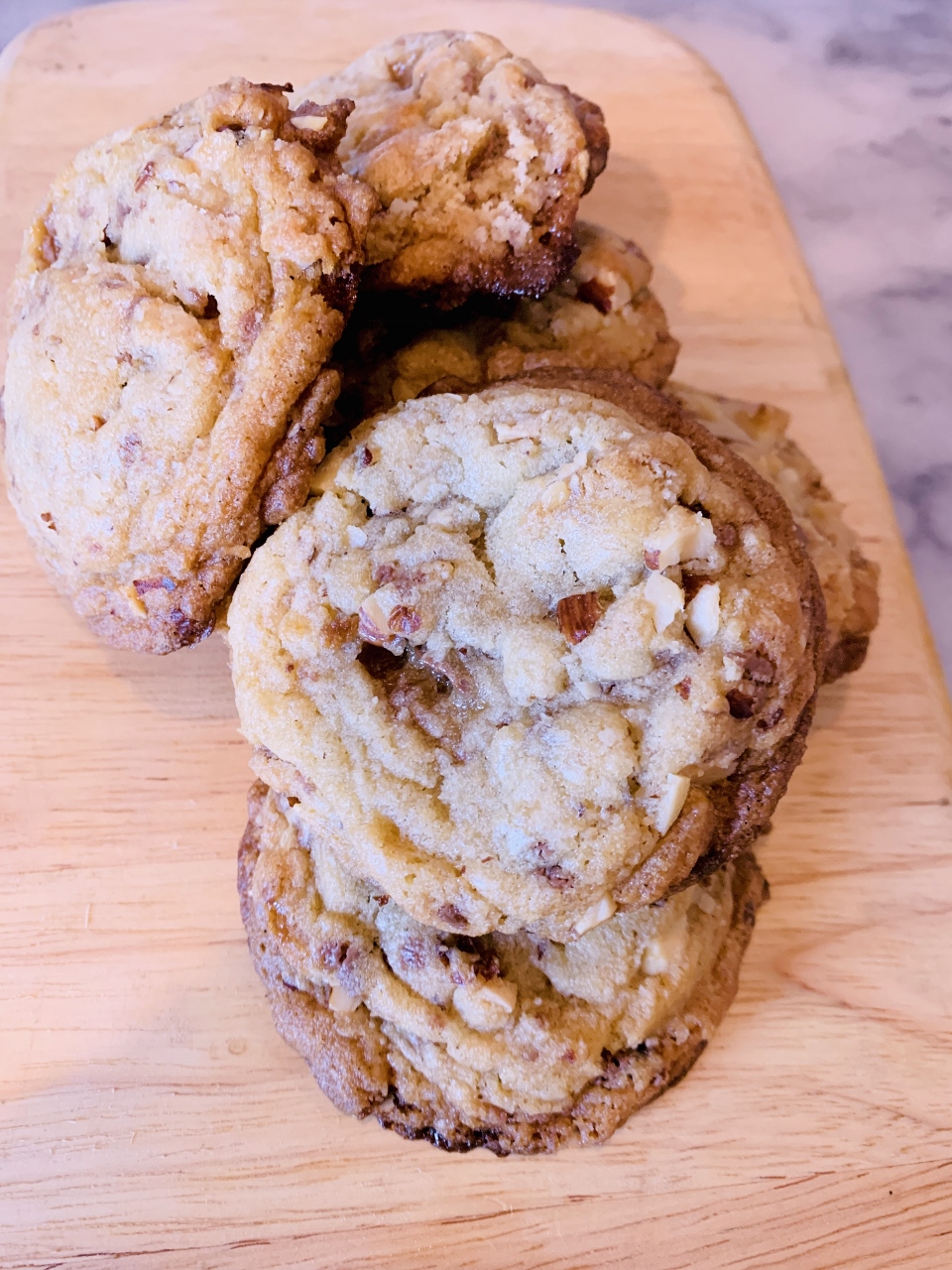 Nutty Twix Cookies – Recipe! Image 2