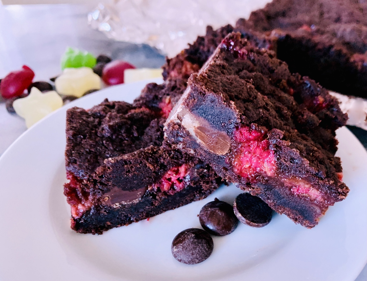 Crunchy Dark Chocolate Raspberry Bars – Recipe! Image 2