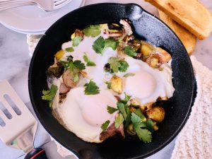 Potato, Sausage and Brussels Sprout Hash with Eggs 011 (1280×960) Image 1
