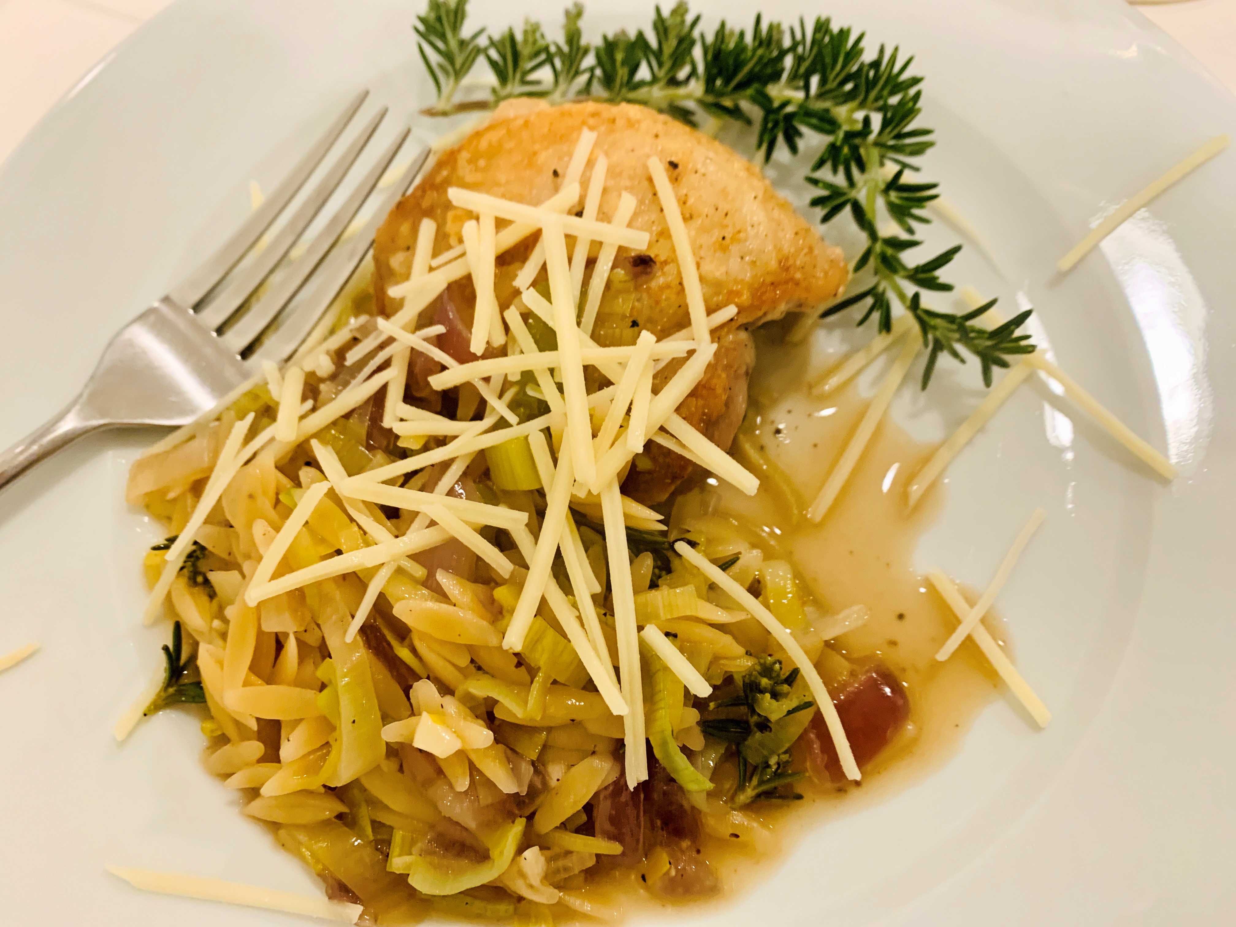 Skillet Chicken with Orzo, Leeks, Parmesan and Rosemary – Recipe! Image 5