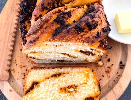 Sun-Dried Tomato Pesto Swirl Bread – Recipe!