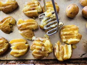 04-22 Crispy Parmesan Potatoes 003 Image 1