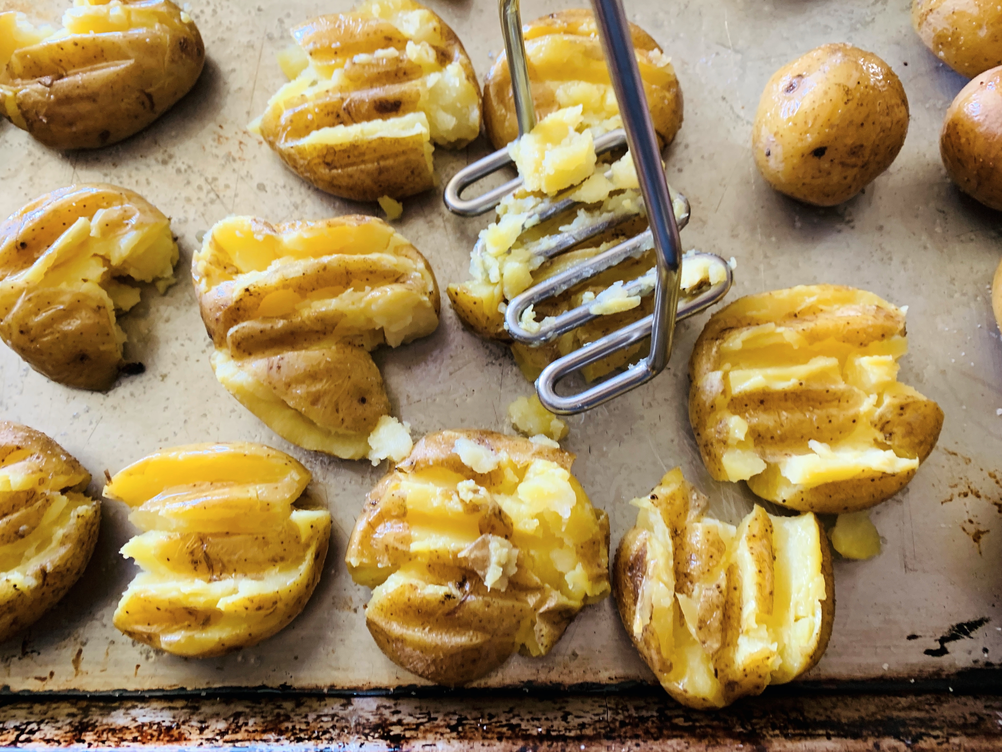 Crispy Parmesan Smashed Potatoes – Recipe! Image 3