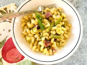 04-22 Instant Pot Creamy Goat Cheese Cavatappi with Asparagus and Ham 026 Image 1