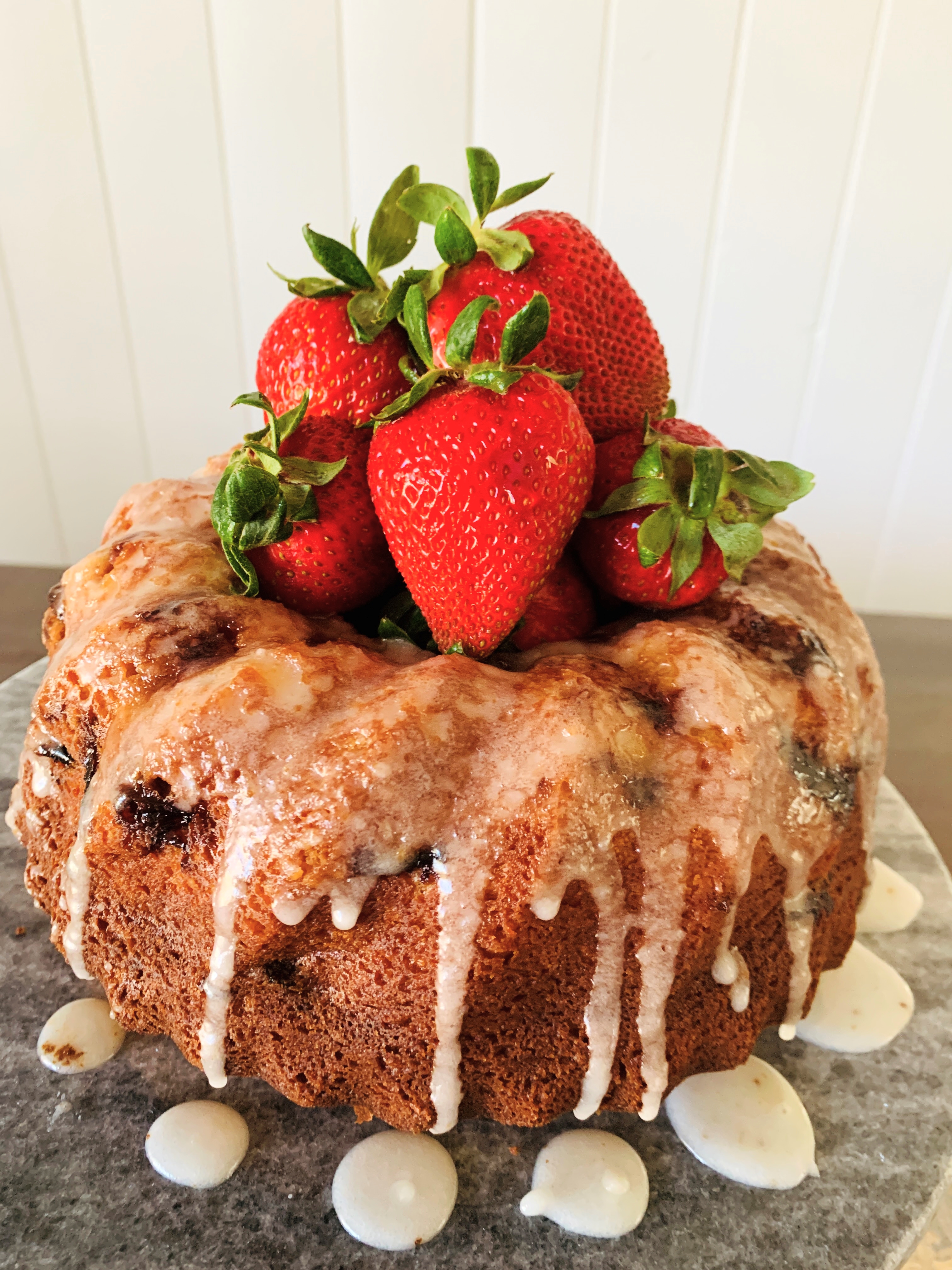 Fresh Strawberry Lemon Bundt Cake with Crunch Glaze – Recipe! Image 4