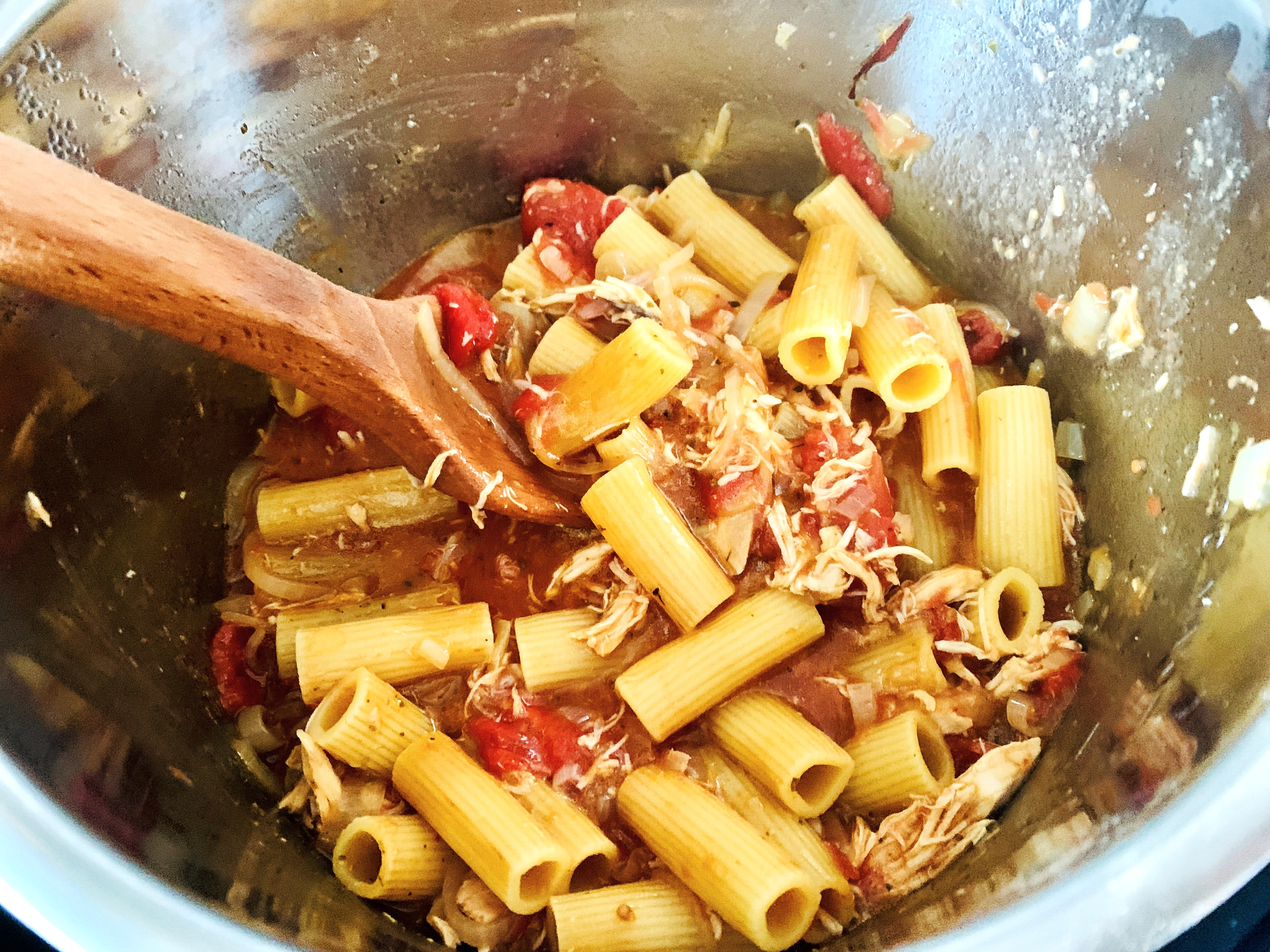 Instant Pot Chicken Sugo Rigatoni with Ricotta – Recipe! Image 3