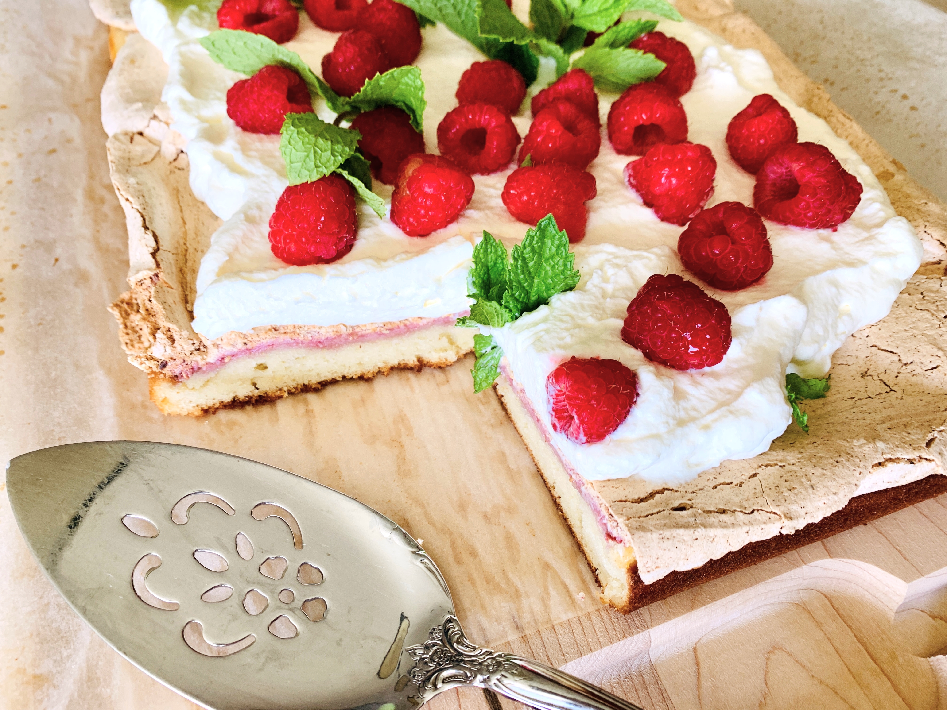 Baked Raspberry Meringue Cream Cake – Recipe! Image 4