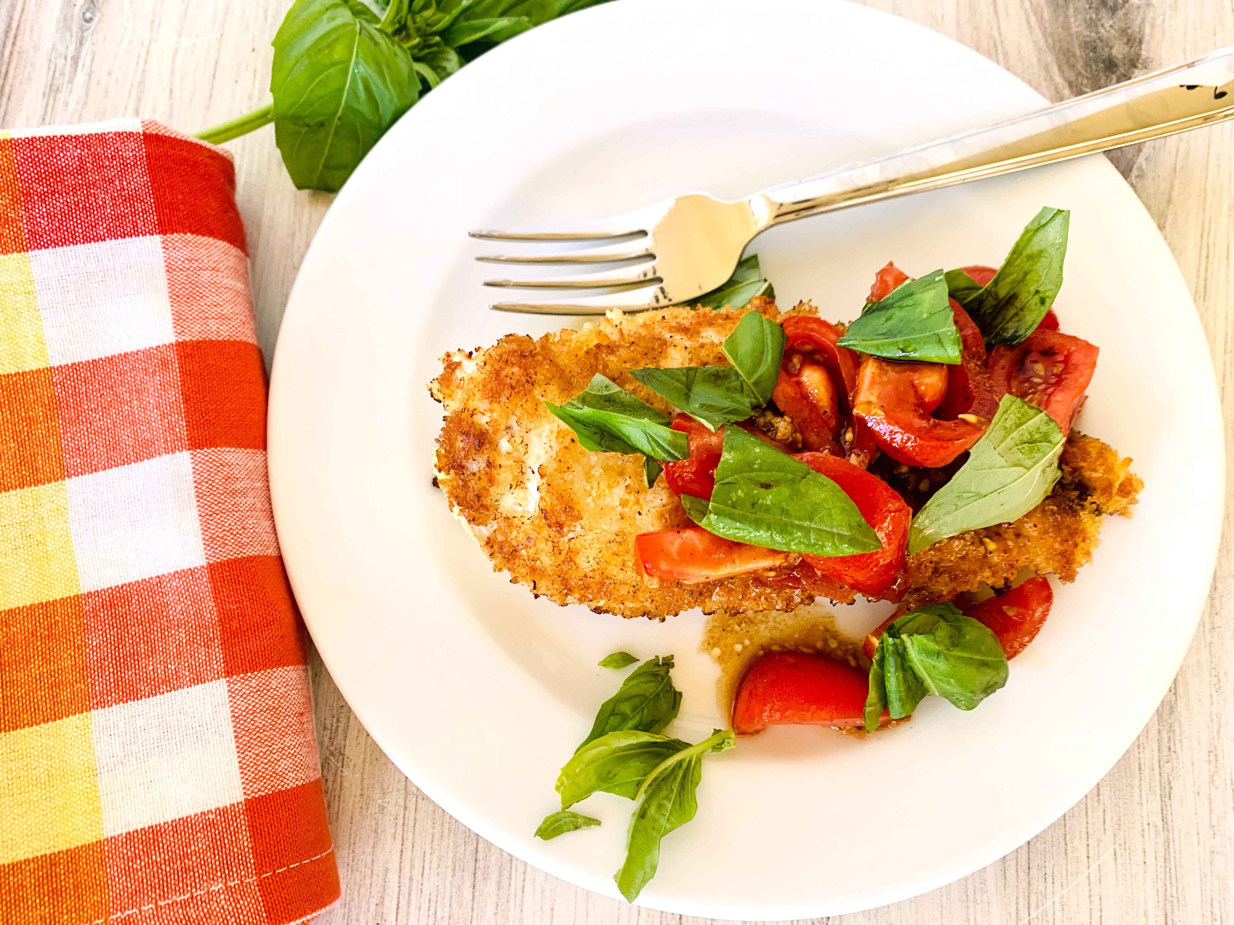 Crispy Panko Chicken with Marinated Tomatoes and Basil – Recipe! Image 2