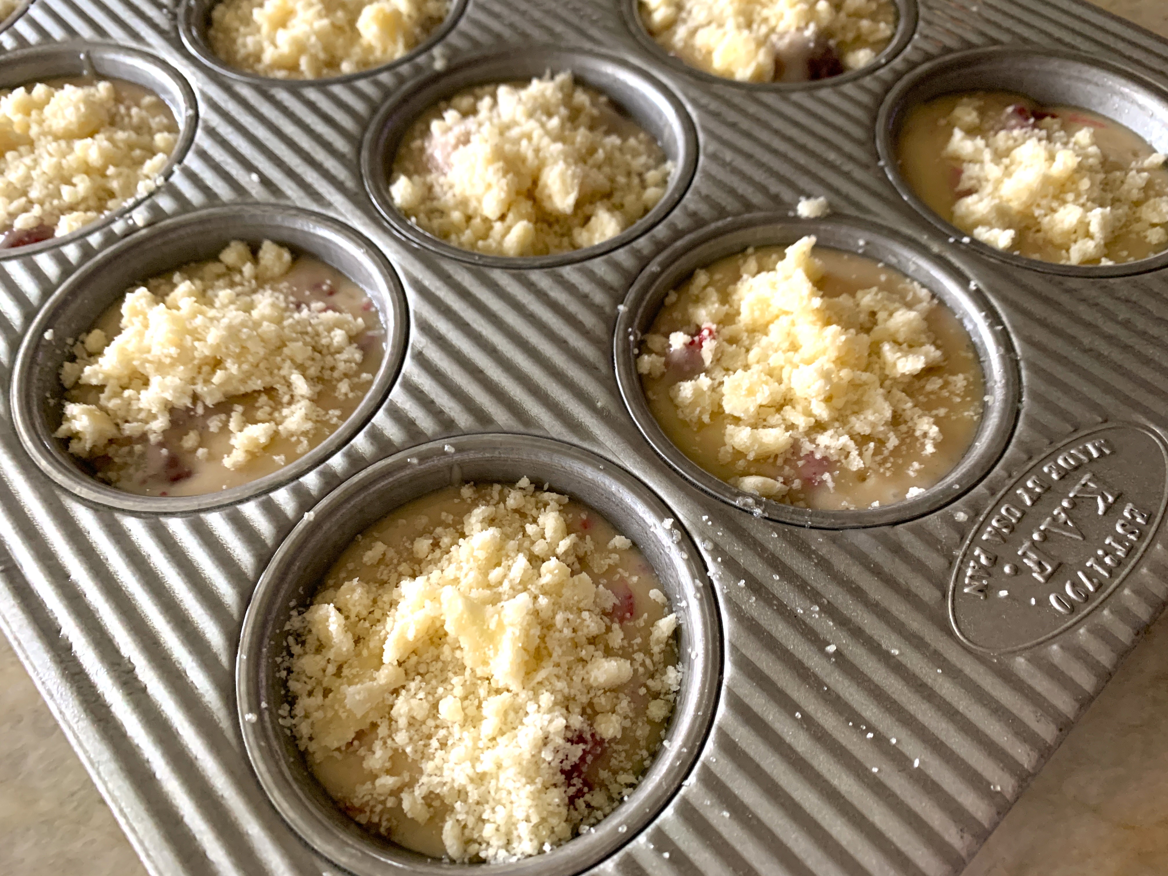 Raspberry Streusel Muffins – Recipe! Image 3