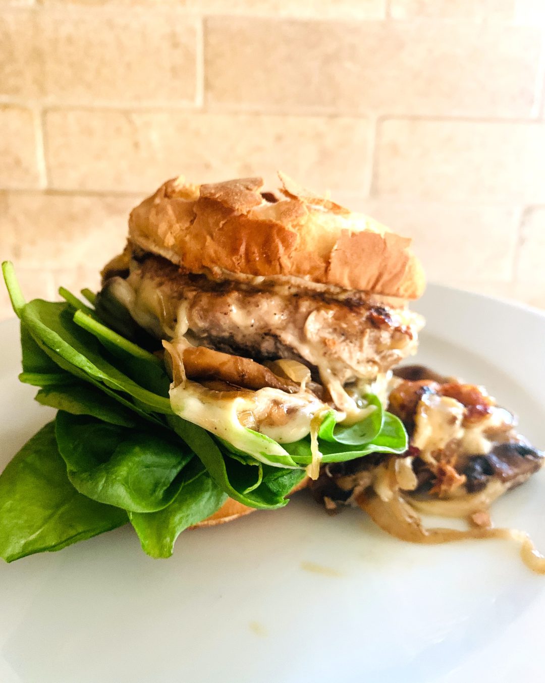Cheesy Mushroom Turkey Burgers – Recipe! Image 1