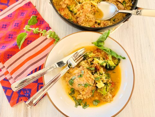 Braised Chicken Thighs with Tomato Broccoli Quinoa – Recipe!