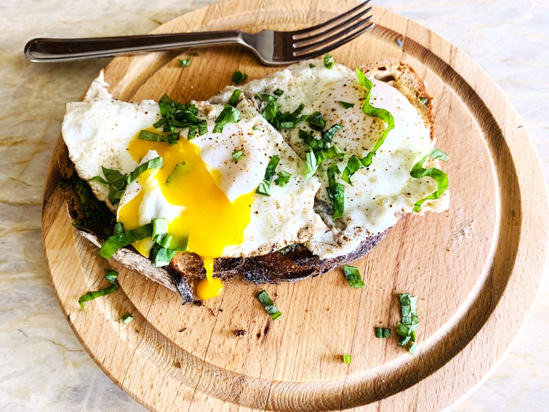 Pesto Fried Egg Toasts – Recipe! Image 1
