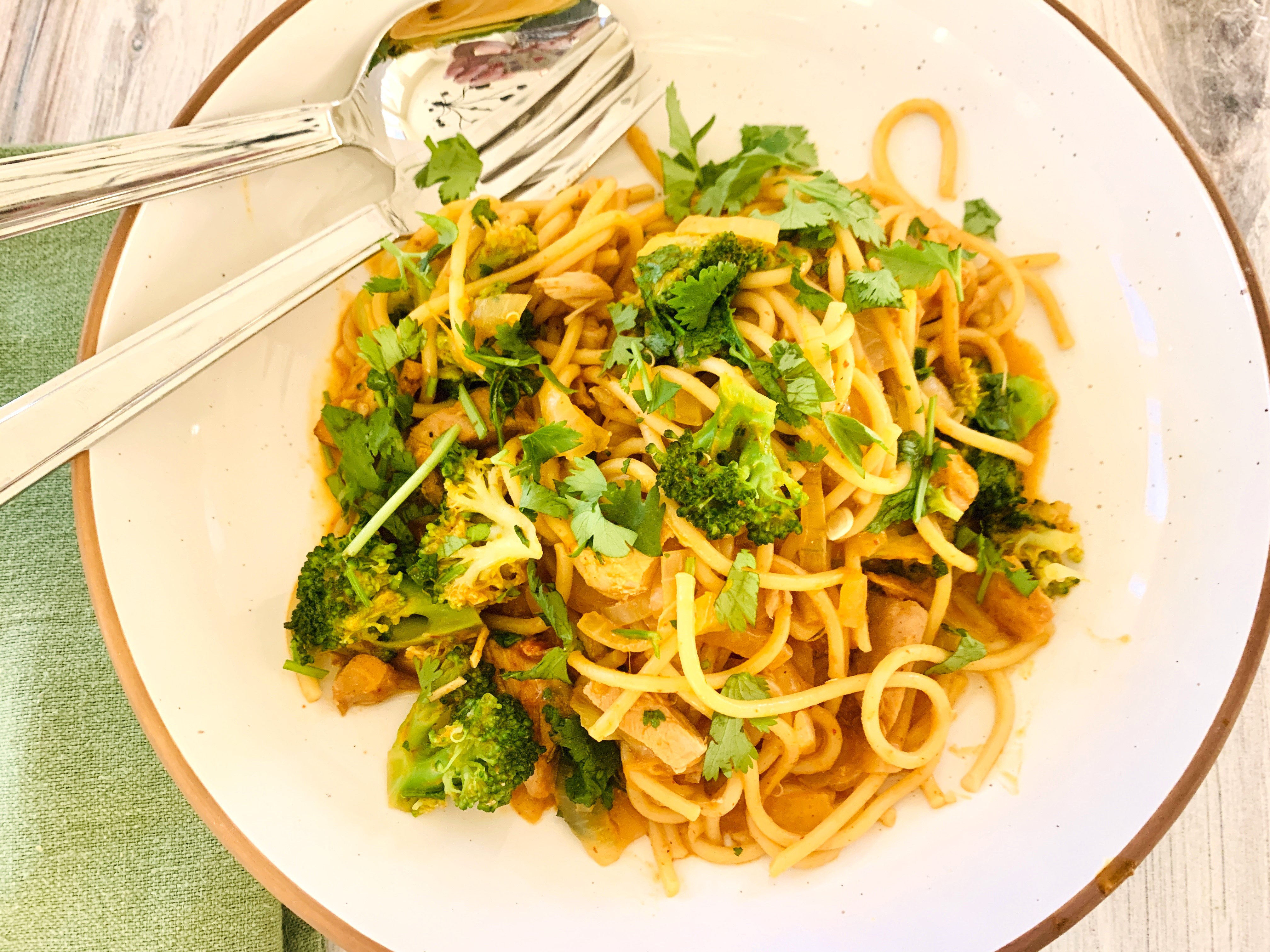 Thai Red Curry Chicken Noodles – Recipe! Image 2