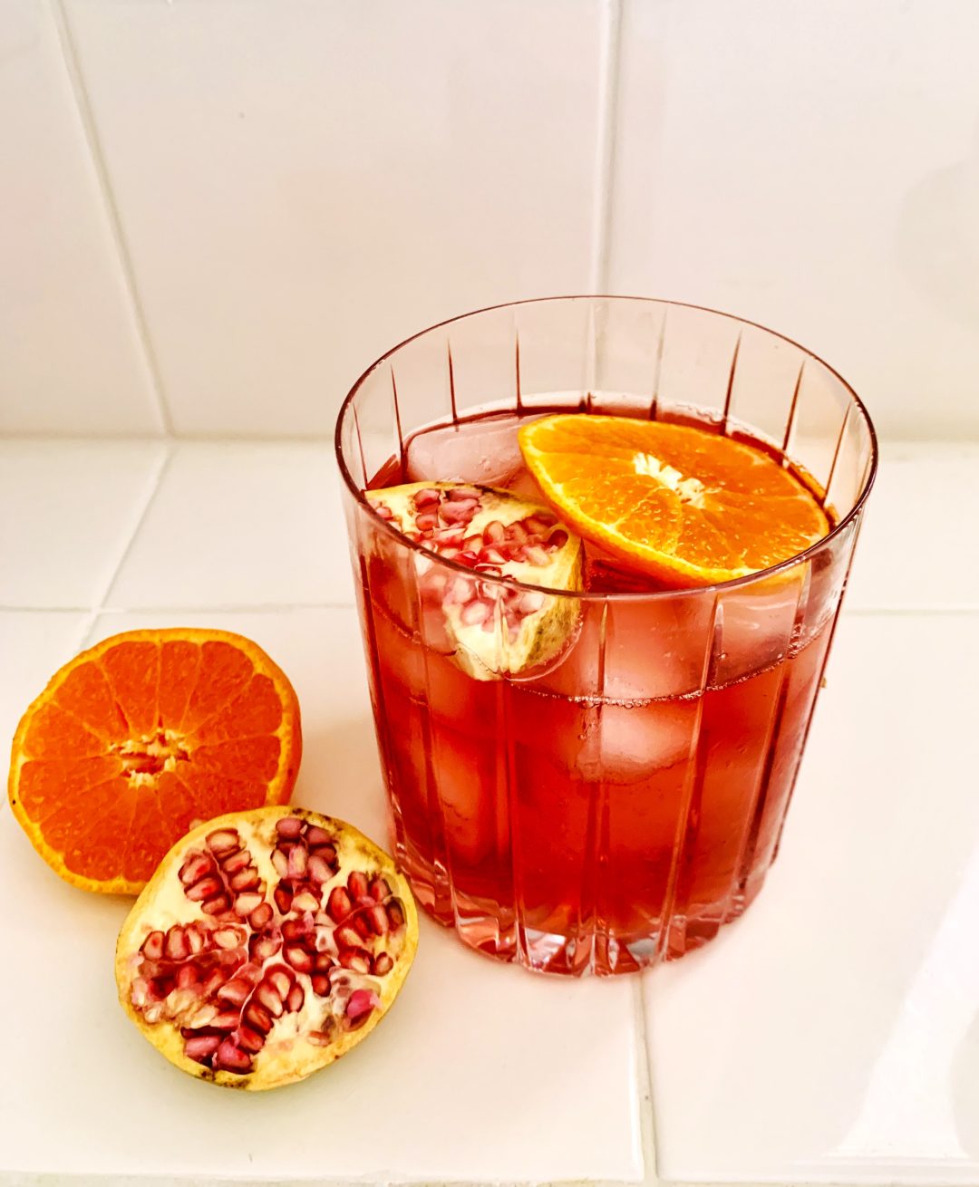 Pomegranate Orange Gin & Tonic – Recipe! Image 1