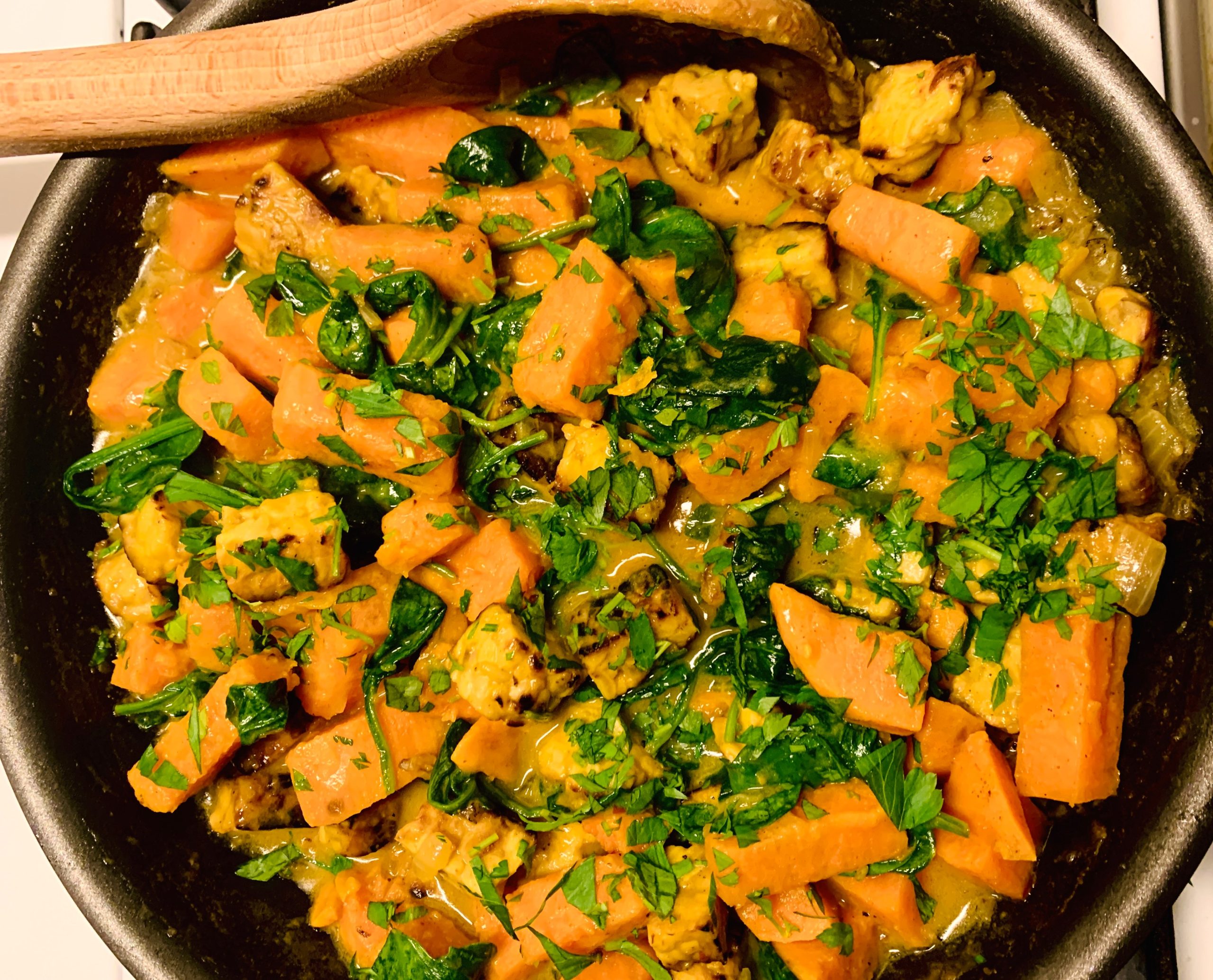 Toasted Tempeh, Sweet Potato and Spinach Curry – Recipe! Image 3