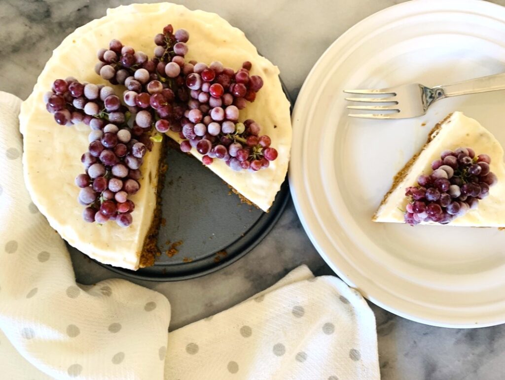 Honey Vanilla Frozen Yogurt and Grape Pie – Recipe! Image 2