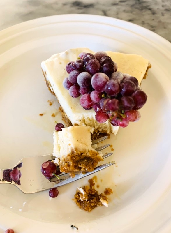 Honey Vanilla Frozen Yogurt and Grape Pie – Recipe! Image 1