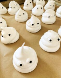 10-23 Meringue Ghosts 002 Image 1