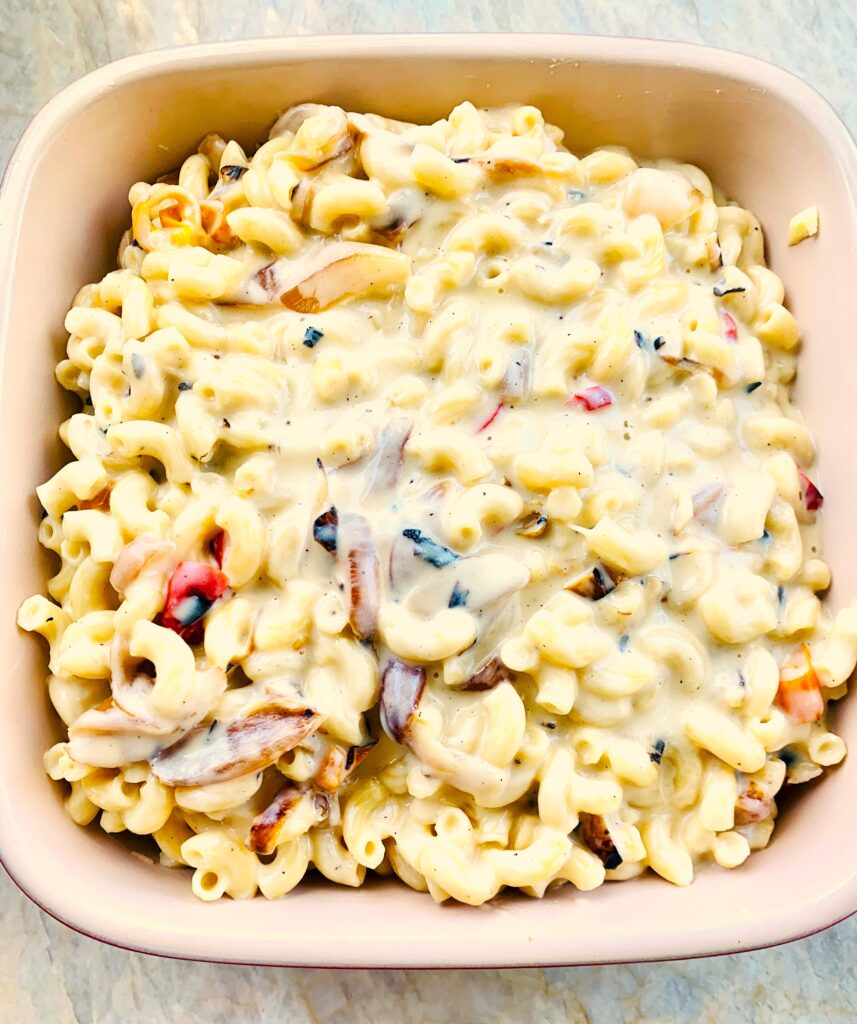 Caramelized Onions and Peppers Macaroni and Cheese Recipe Image 3