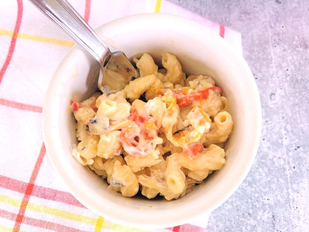 Caramelized Onions and Peppers Macaroni and Cheese Recipe Image 2