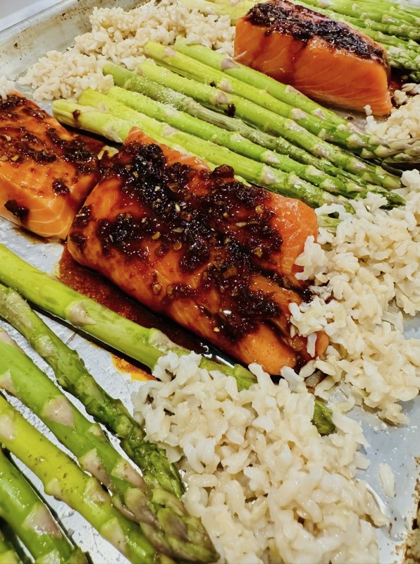 Sheet Pan Asian Glazed Salmon with Asparagus and Crispy Rice – Recipe! Image 3