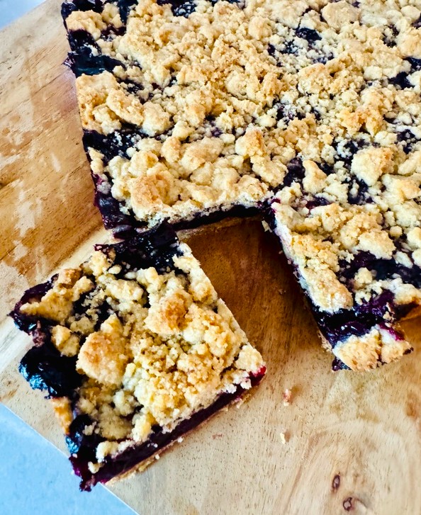 Blueberry Crumble Bars Recipe Image 1