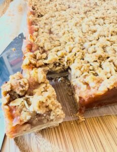 10-25 Apple Pie Streusel Bars 001 Image 1